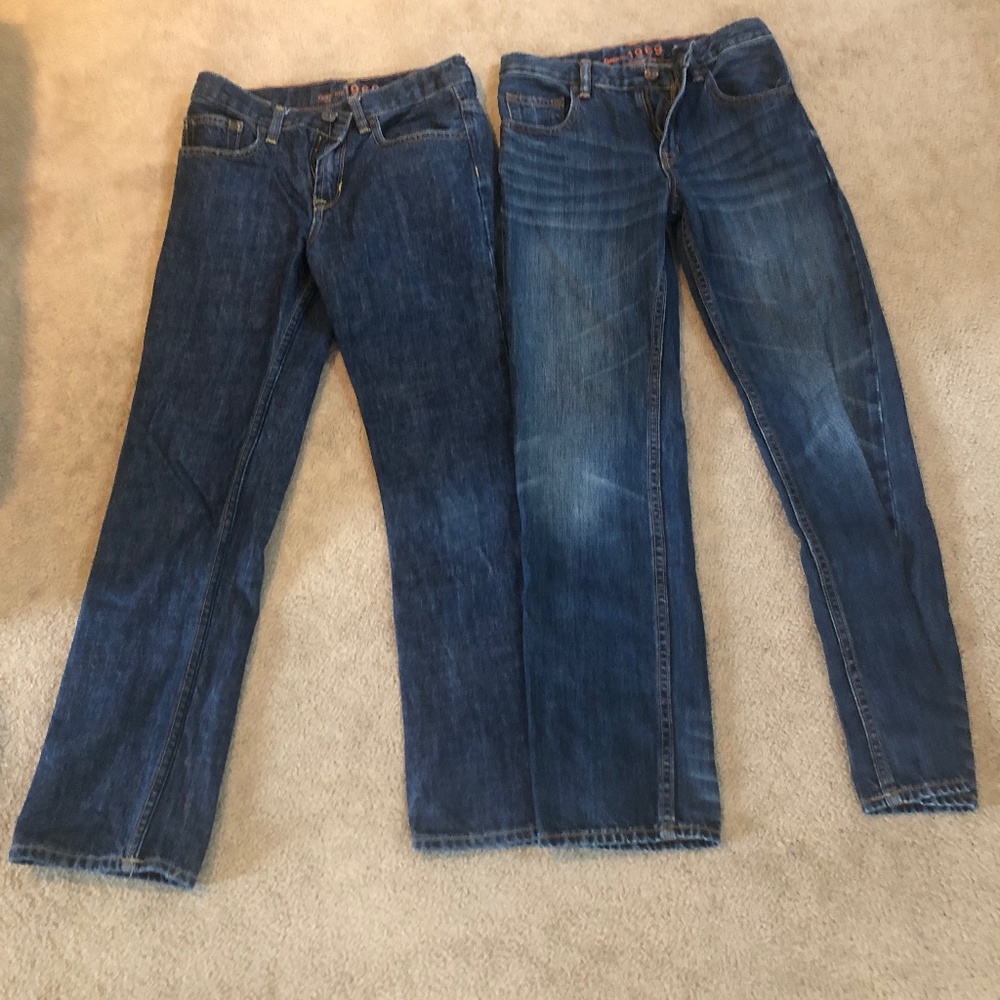 Gap adjustable jeans.